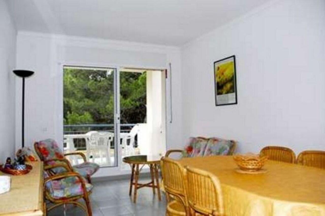 Magda Park 2d Apartment